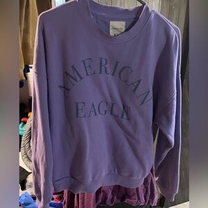 AE FUNDAY GRAPHIC SWEATSHIRT